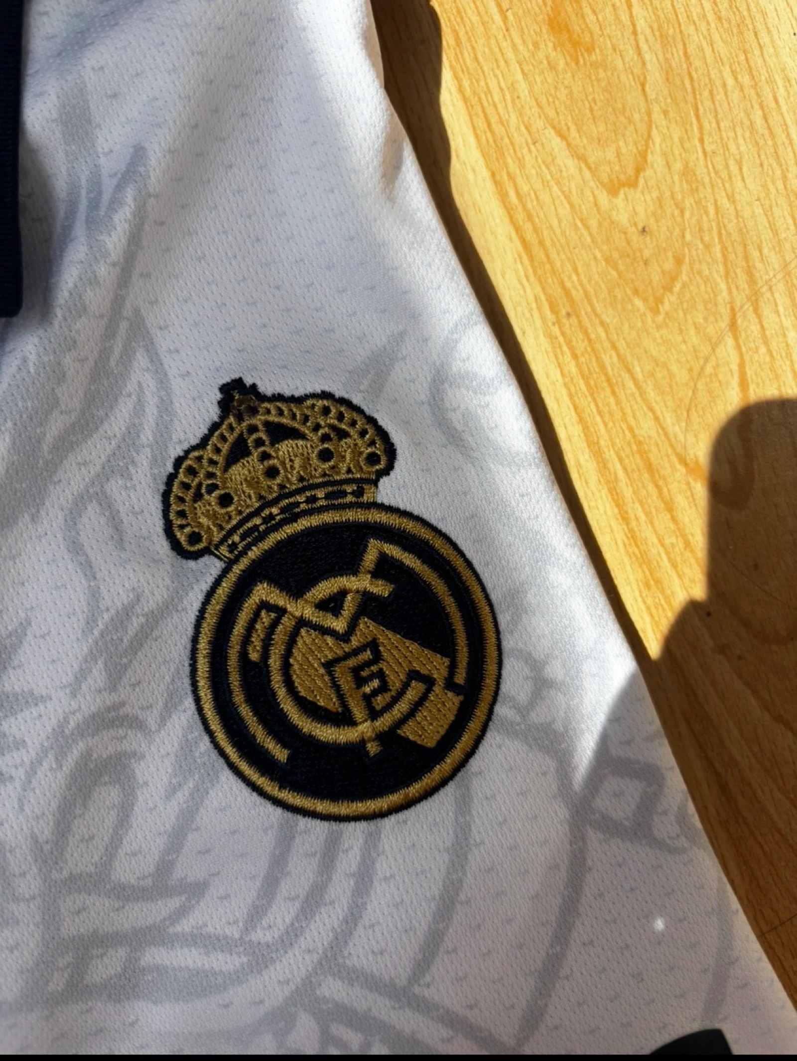 Maillot Réal Madrid édition spéciale  – photo 4